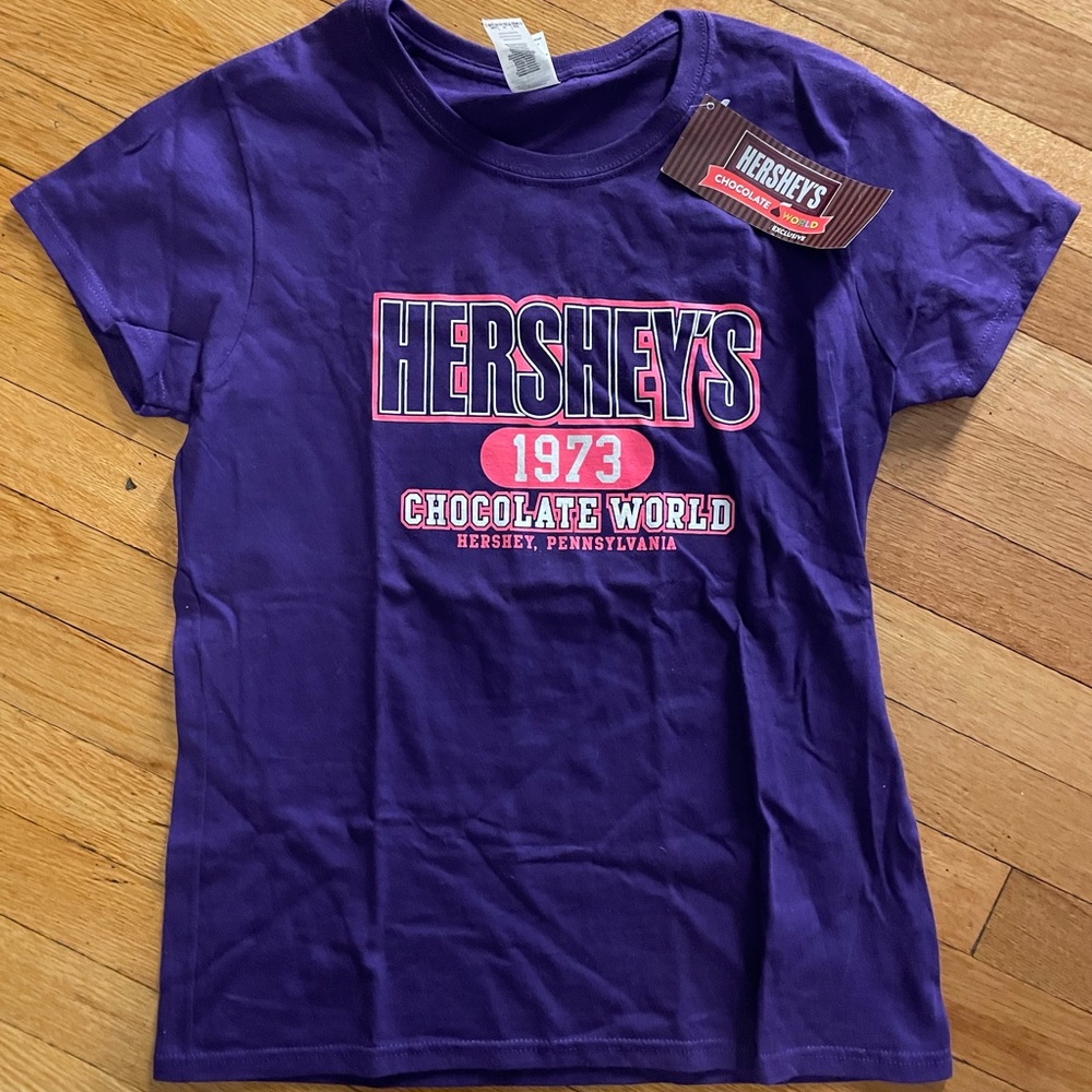 Vintage Deadstock Hershey’s World Shirt Womens Purple Medium